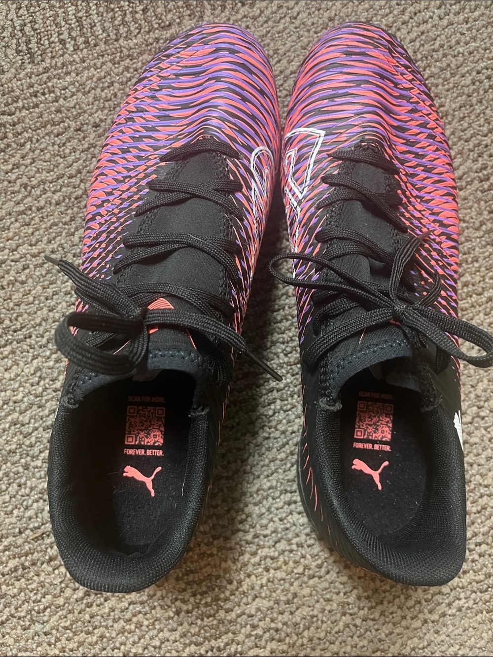 Puma Pink and Purple Knit Athletic Soccer Cleats Sneakers